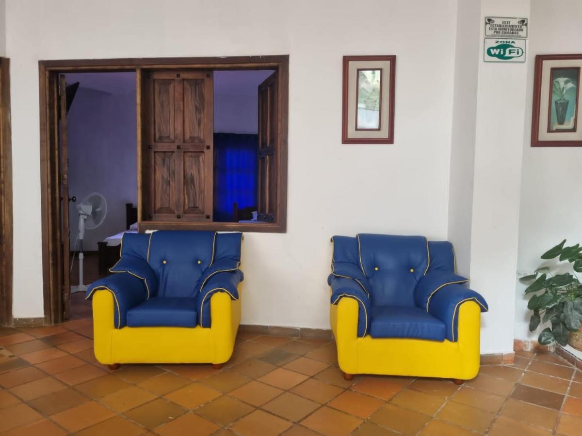Hotel Lucila 4*