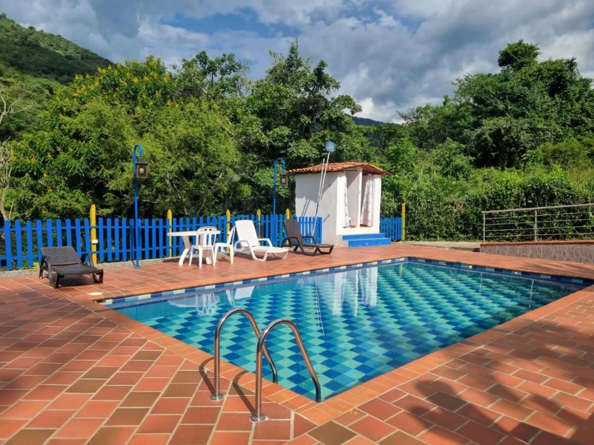 Hotel Lucila 4*