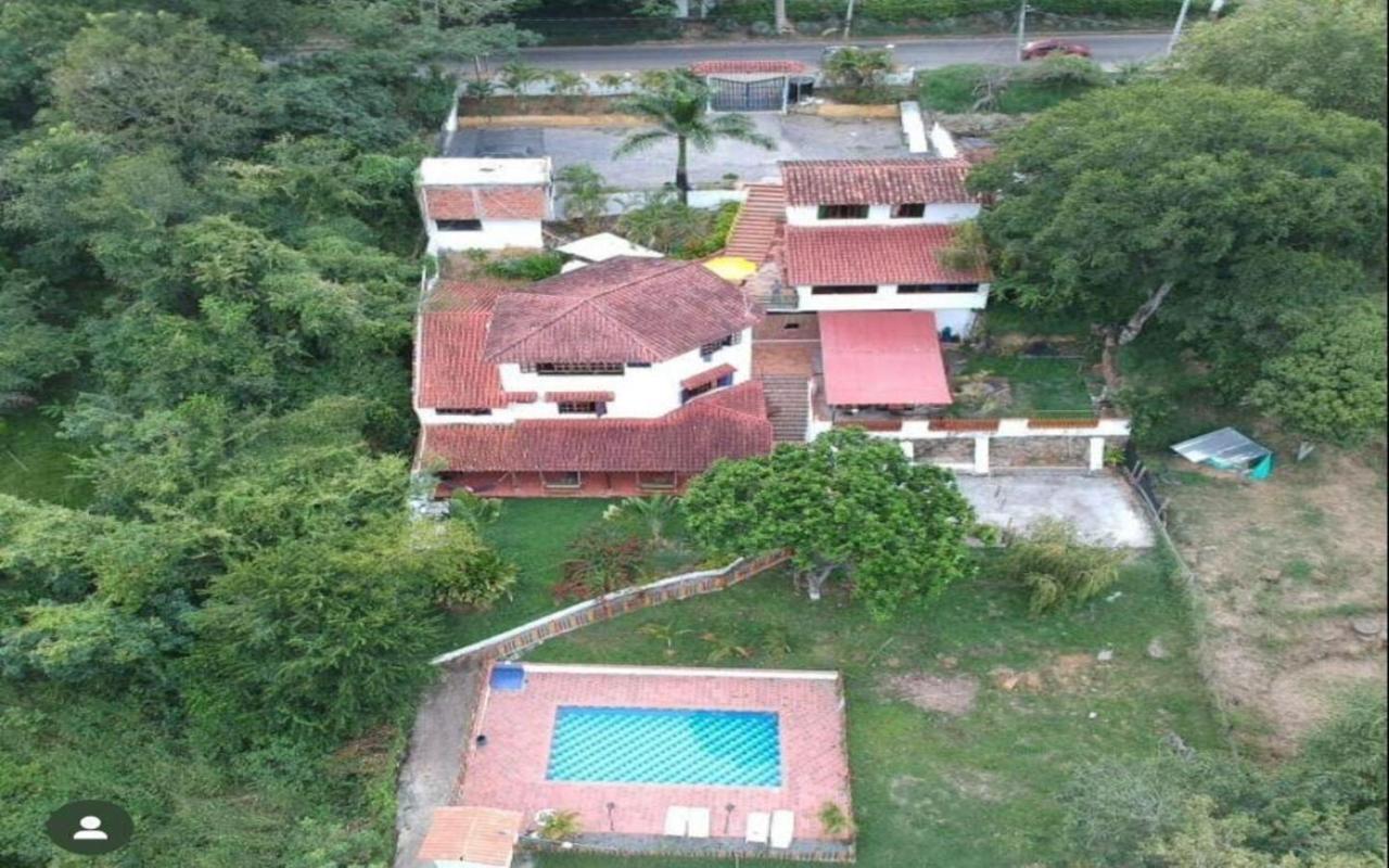 Lucila Hotel San Gil