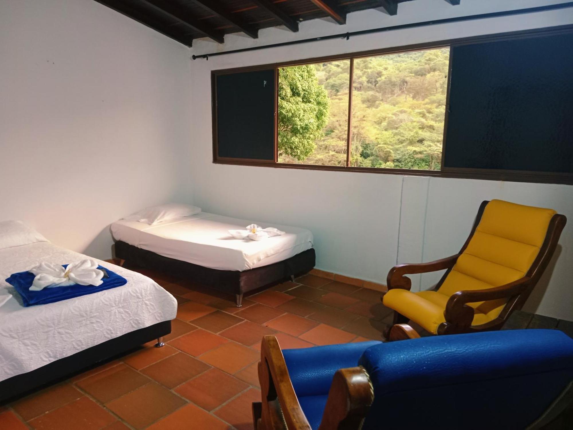 Hotel Lucila 4*